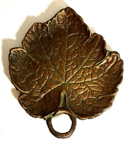Vintage Metal Decorative Leaf Tray Trinket Dish Plate - Picture 1 of 5