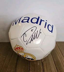 Cristiano Ronaldo soccer ball balon Real Madrid F.C. Hand Signed w/ COA CR7 - Picture 1 of 6