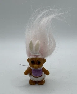 Russ Troll Puppe 3,5 Zoll Baby Osterhasen Ohren rosa Haare Vintage 1990er Spielzeug - Bild 1 von 5