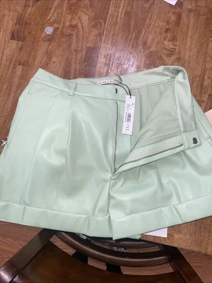 Pantalones Cortos de Verano Verde Salvia Puños Talla US 10 NUEVOS Foto 1 de 4