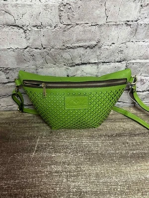 Patricia Nash Women’s Green Leather Belt Bag Fanny Pack 8”x11” - Image 1 of 4