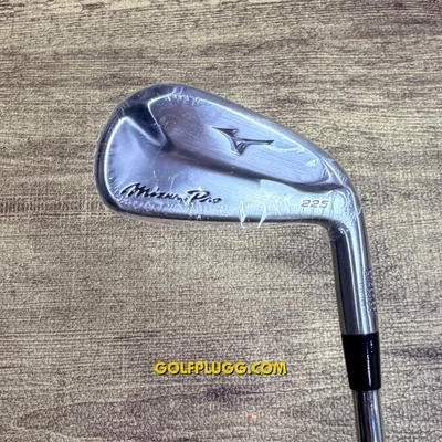 New- 2 Iron- Mizuno Pro 225, Stiff Flex (2423) - Image 1 of 4