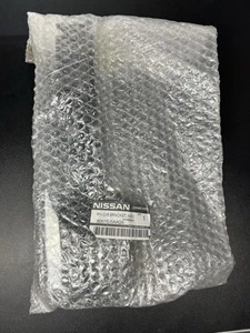 Genuine Nissan Handle Base 80610-5AA0A Altima Maxima Pathfinder Murano OEM - Foto 1 di 4