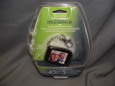 Black Insignia Digital Picture Key Chain Holds up to 40 photos 1.8" LCD - Image 1 of 4
