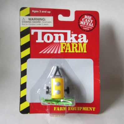 Tonka Farm Equipment Liquid Fertilizer Sprayer Tractor Implement / Maisto Hasbro - Image 1 of 4