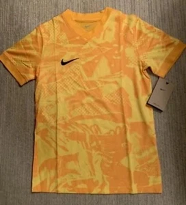 Nike KIDS Dri-Fit Top Size MEDIUM color Yellow/Gold Jersey Sz. M NEW FZ9336-719 - Picture 1 of 2