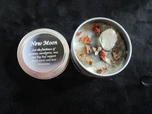 Neumond Kerze im Blechhalter Fresh Starts New Intentions - Bild 1 von 3