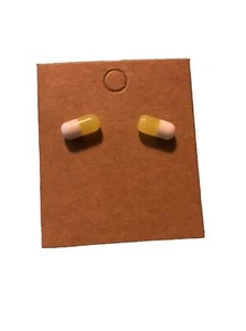 Orecchini Pillola Gialla Resina Minimalista, Infermiere/Medico Donna - Foto 1 di 4