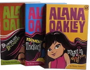 Alana Oakley Series: Books 1, 2 & 3 - Paperback - Written by Poppy Inkwell - Foto 1 di 13