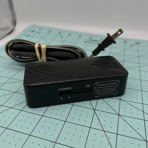 RF MODULATOR 6203 Power Source 120V AC 60 HZ 4.5W Coaxial Audio Video - Picture 1 of 7