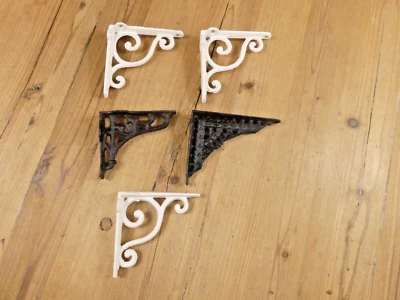 4 Antique Style Shelf Brackets Wall Moun Cast Iron Corbels SMALL **READ** - Image 1 of 4