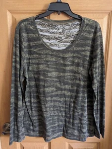 Exertek Women's Top T-Shirt Large Olive Army Green Long Sleeve Round Neck Active - Picture 1 of 4