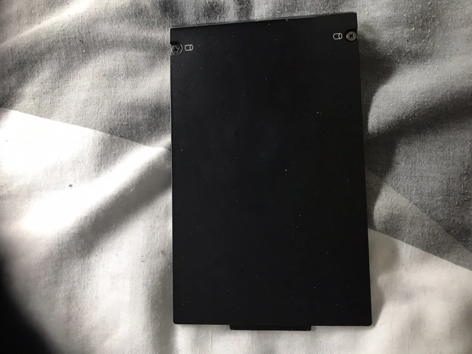 Cubierta de disco duro Dell XPS M1730 SOLAMENTE Foto 1 de 1