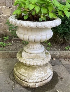 Maceta barroca Casa Padrino con base blanca Ø 55 x H. 73 cm suntuoso jardín - Imagen 1 de 1