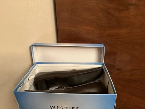Westies Womens Sz 10 Dark Brown Leather Slip On Loafer Heels Pump Shoes New - Picture 1 of 12