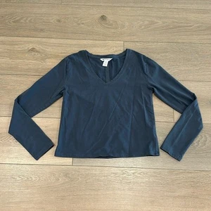 ATHLETA Blue Gray Essential V Neck Cotton Casual Long Sleeve Shirt Top Size XXS - Picture 1 of 12