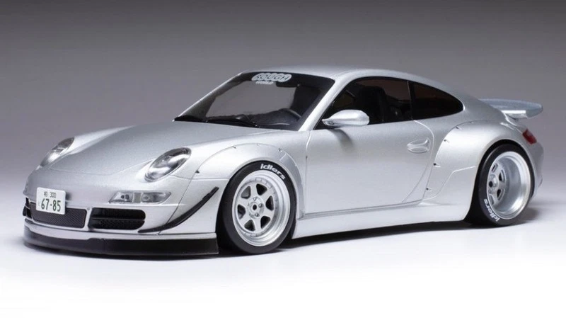 Porsche RWB 997 Silver 1:18 IXO 18CMC166 - Immagine 1 di 1