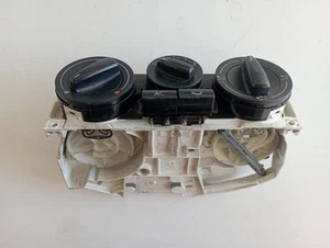 Comandos Clima Para VOLKSWAGEN Golf 4 Sedán ( 97>03 - Imagen 1 de 3