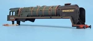 Hornby - OO Gauge - BR Green 2-10-0 Class 9F Evening Star 92220 - Loco Body - Picture 1 of 12