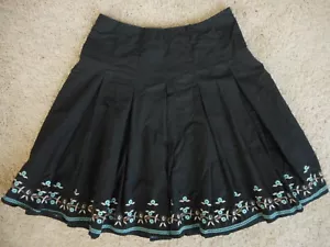 Black Turquoise embellished Embroidered Flare Skirt New York & Co sz 6 Cotton - Picture 1 of 10