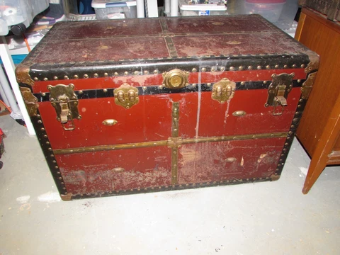 Antique Steamer Trunk Very Large Cover