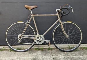 56cm Ross Super Gran Tour Road Bike - Steel - Picture 1 of 13