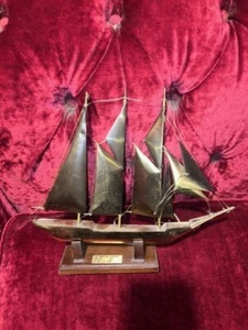 Vintage Brass Ship / winston churchill 1965 - Picture 1 of 2