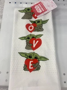 Yoda LOVE Valentine’s Day 2 Pack Kitchen Towels New w/Tags - Picture 1 of 1
