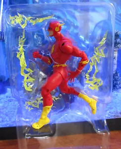 DC Multiverse 2023 FIGURA FLASH CLASSICA sciolta 7" Wally West Gold Label Walmart - Foto 1 di 2