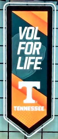 LED Lighted Wall Decor Tennessee Volunteers Pennant Cover