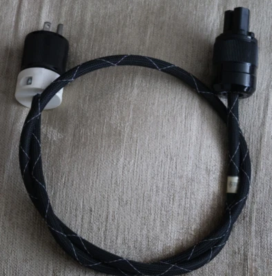 PURE NOTE SIGMA 1M USA MAINS CABLE AUDIOPHILE VALVE & SOLID STATE AMP CD BEAUTY - Image 1 of 4