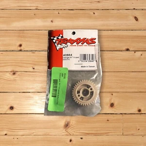 Traxxas Summit 3984 36T Output Gear , 5679 Linkage & 5653 CV Output - Picture 1 of 16