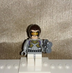 Genuine LEGO Marvel Avengers Superheroes Minifigure Hydra Henchman 76030