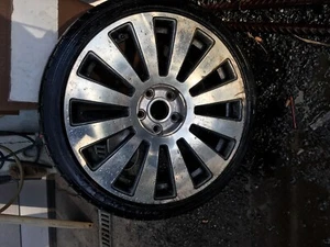 Audi A8 Quattro 4E 4.2 V8 Komplettrad Alufelge 235/35/19 8,5Jx19 4E0601025N - Foto 1 di 6