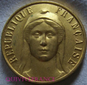 MED13752 - MEDAILLE FONDATION PALMES DU BENEVOLAT - Picture 1 of 2