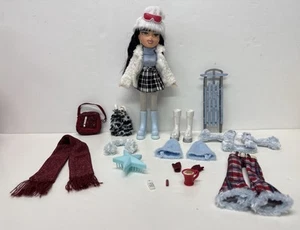 Bratz Wintertime Wonderland Jade 2003 Doll with accessories MGA - Picture 1 of 24