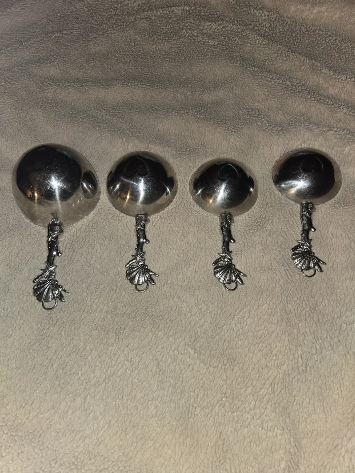 Ganz Fall Leaves Harvest Silver Tone 4 Piece Measuring Spoon Set Enamel - Image 1 of 4