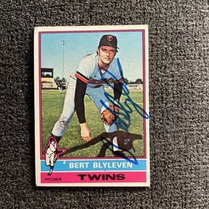 Tarjeta de béisbol Hof 1976 Topps Bert Blyleven firmada/autografiada - Imagen 1 de 3