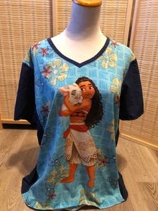 Scrubs Scrub Top Cartoon Disney Moana Hawaiian Tropical Theme XL (H31) - Picture 1 of 10