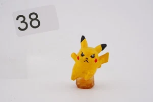 Pikachu mini figure pokemon  - Picture 1 of 2