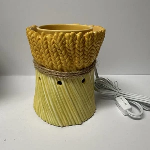 Scentsy "Retired" Grateful Harvest Weizen Full Size Keramik Wachswärmer Neu im Karton - Bild 1 von 5