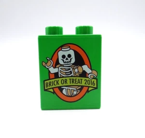 Legoland Florida Resort Brick Or Treat 2016 Commemorative Green Brick Skeleton - Picture 1 of 2