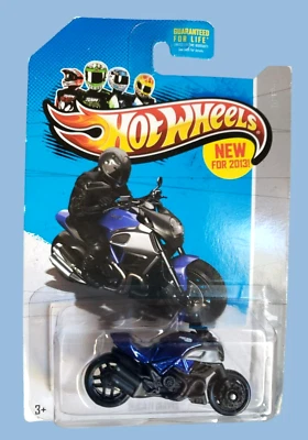 2013 Hot wheels DUCATI DIAVEL Blue  #9 HW City  New For 2013! Street Power MCPR5 - Image 1 of 4