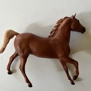 Breyer Classic Sorrel Quarter Horse #668 Vintage Black Beauty mold 2002-2003 - Picture 1 of 15