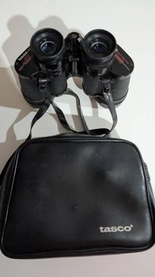 Tasco Zip Focus 2001 Binoculars Wide Angle 525ft / 1000yd, 175M/1000M, with case - Image 1 of 4