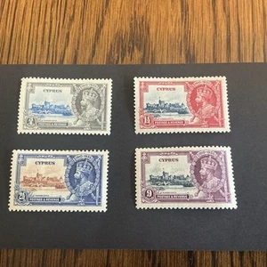 Chipre Jorge V 1935 Jubileo de Plata SG 144/7 Como Nuevo C/V £38 en 2025. - Imagen 1 de 2