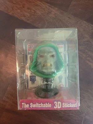 Pegatina cabeza Swicherz Marvel Heroes 2006 - Dr. Doom en caja Foto 1 de 4