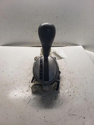 Conjunto de palanca de cambios de transmisión manual usado se adapta a: Honda Fit 2009 grado A Foto 1 de 4