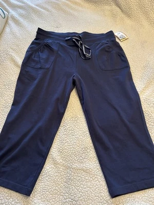 Vintage Cotton Women’s Navy Capri Pants Size 2XL New With Tags - Image 1 of 4