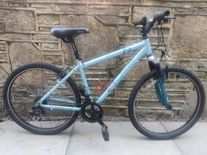 Apollo XC26 S Girls Womens Mountain Bike Everyday Rider 26" Light Blue Used Rare - Picture 1 of 18
